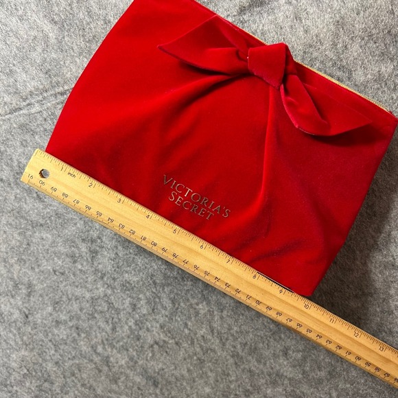 Victoria's Secret Velvet Bow Clutch Wristlet Glam Makeup Bag Red - Picture 10 of 13